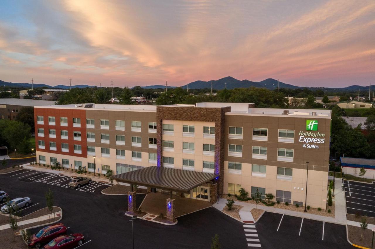 Holiday Inn Express & Suites - Roanoke - Civic Center Exterior foto